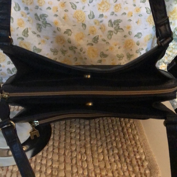 Relic - Picture 7 of 8